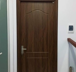 Cửa Nhựa Giả Gỗ giá rẻ tại Phường Long Bình- Đồng Nai 