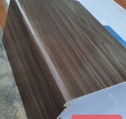 Cửa Hàng Bán Bậc Cầu Thang Nhựa Giả Gỗ Chất Lượng Biên Hòa