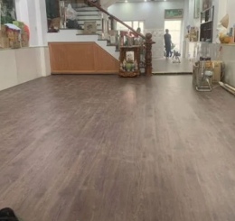 Cung cấp sàn nhựa hèm khóa giá rẻ ở Đồng Nai