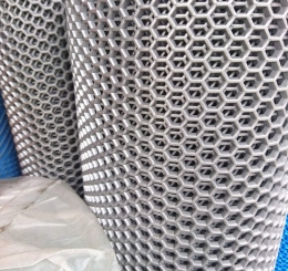 CUNG CẤP THI CÔNG THẢM TRẢI SÀN LONG THÀNH CHẤT LƯỢNG NHẤT