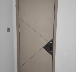 Cung cấp Và Thi Công Cửa Gỗ CarBon Giá Tốt tại Trảng Bom