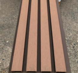 Lam Sóng Ngoài Trời Giả Gỗ Tại Dĩ An