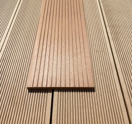 Đơn Vị Thi Công Thanh Gỗ Nhựa Đa Năng Ốp Cổng Rào Tại Biên Hòa