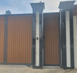 Nhận Thi Công Cổng Sắt Ốp Tấm Ốp Gỗ Nhựa Ngoài Trời Ở Long Trảng Bom
