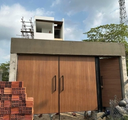 Nhận Thi Công Cổng Sắt Ốp Tấm Ốp Gỗ Nhựa Ngoài Trời Ở Biên Hòa