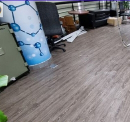 Thi công Sàn nhựa hèm khóa chuyên nghiệp tại Biên Hòa