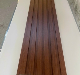 Tấm Ốp Lam Sóng Thi Công Giá Rẻ Tại Biên Hòa