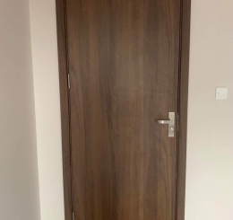 TỔNG KHO CUNG CẤP CỬA NHỰA GIẢ GỖ TẠI BIÊN HÒA ĐỒNG NAI