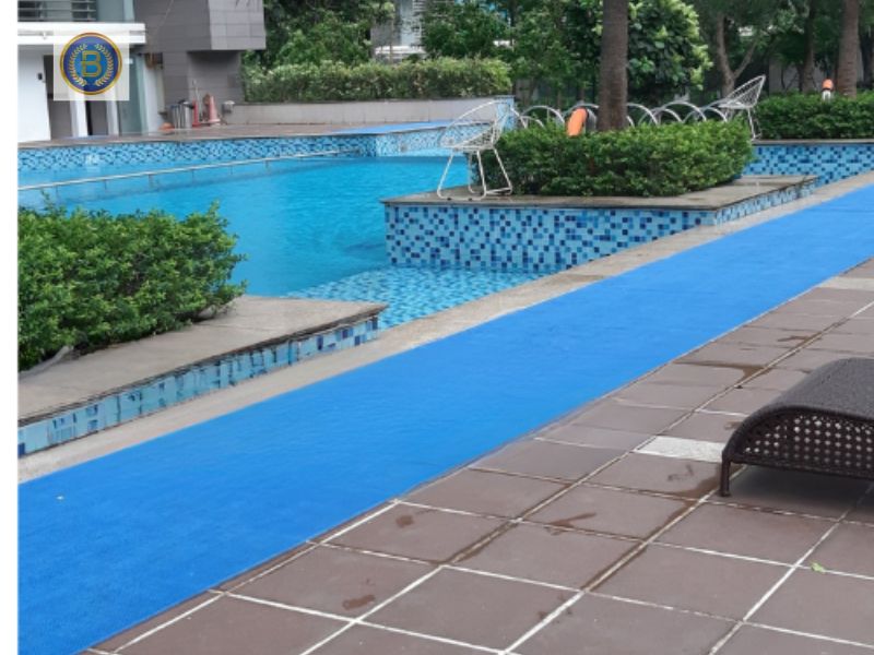 Thảm nhựa lưới chống trượt trải bể bơi