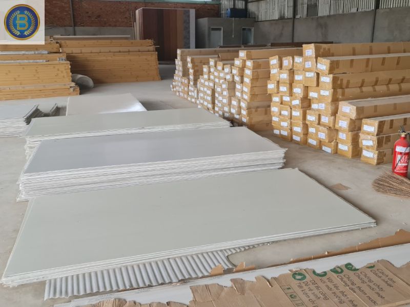 Kho hàng Tấm ốp Nhựa tại Bình Nam Kho hàng Tấm ốp Nhựa tại Bình Nam