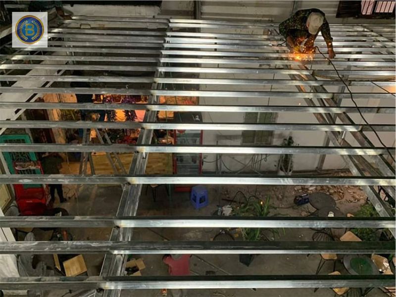 Cấu tạo khung sắt- khung xương của Sàn Chịu Lực