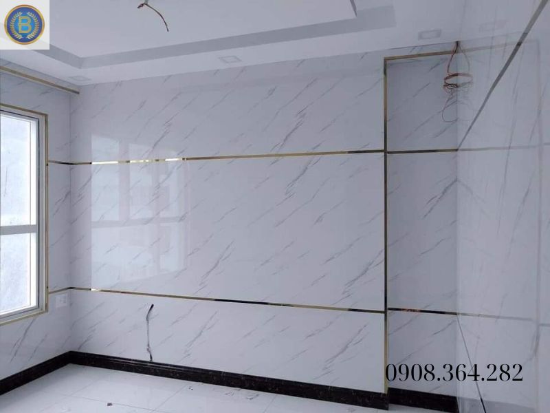 Tấm ốp PVC ốp tường cho khách tại Biên Hòa