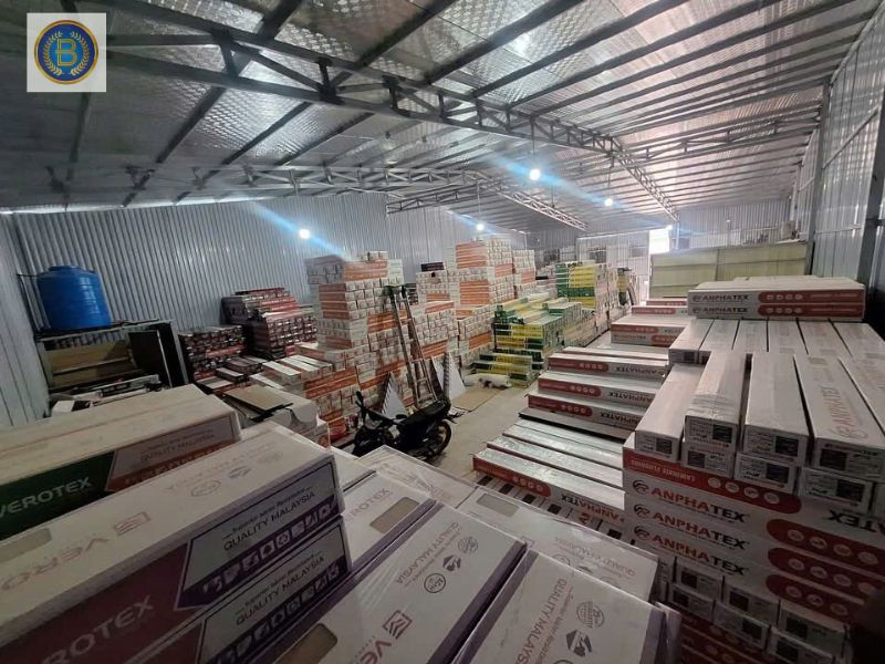 Kho hàng Sàn Gỗ tại Nhà Đẹp Bình Nam luôn sẵn số lượng Kho hàng Sàn Gỗ tại Nhà Đẹp Bình Nam luôn sẵn số lượng