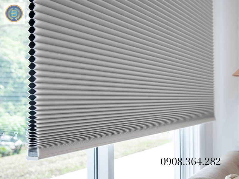 Lắp đặt Rèm Tổ Ong cho Văn phòng Công ty
