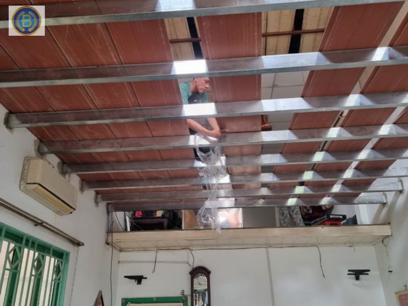 Mặt dưới Sàn Chịu Lực làm gác lửng