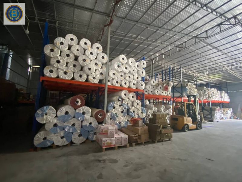 Kho hàng Thảm tại Nhà Đẹp Bình Nam